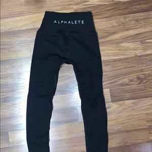 Alphalete leggings